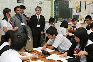 大阪教育大学附属池田中学高校の制服写真画像まとめ・レビュー口コミ評判・生徒の着こなし・夏服冬服詳細情報