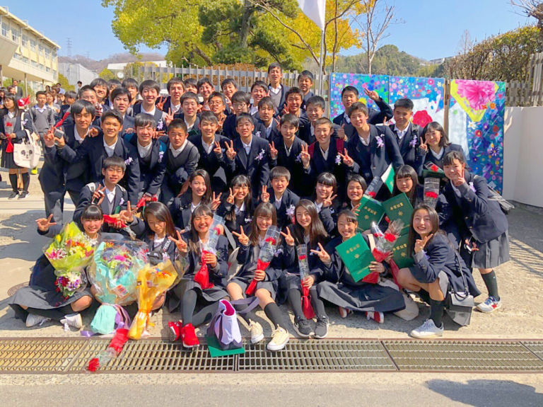 四條畷市立四條畷中学校制服写真画像まとめ・レビュー口コミ評判・生徒の着こなし・夏服冬服詳細情報│全国中高制服グラム全国47都道府県の中学校