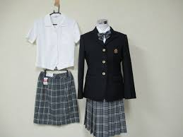 阪南大学高校の制服写真画像まとめ・レビュー口コミ評判・生徒の着こなし・夏服冬服詳細情報