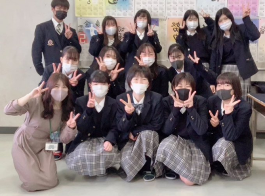阪南大学高校の制服写真画像まとめ・レビュー口コミ評判・生徒の着こなし・夏服冬服詳細情報