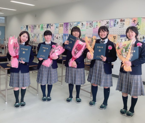 阪南大学高校の制服写真画像まとめ・レビュー口コミ評判・生徒の着こなし・夏服冬服詳細情報