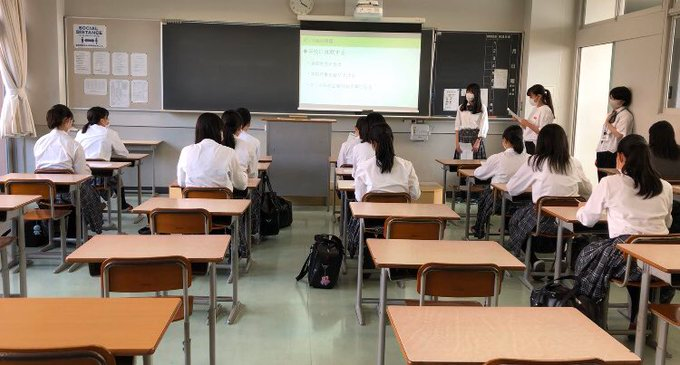 阪南大学高校の制服写真画像まとめ・レビュー口コミ評判・生徒の着こなし・夏服冬服詳細情報