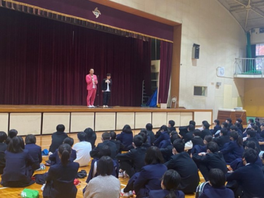 豊中市立第十六中学校制服写真画像まとめ・レビュー口コミ評判・生徒の着こなし・夏服冬服詳細情報