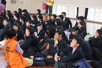 寝屋川市立第八中学校制服写真画像まとめ・レビュー口コミ評判・生徒の着こなし・夏服冬服詳細情報