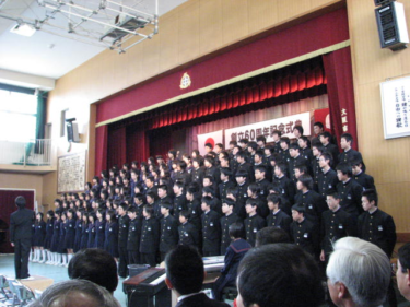 大阪市立夕陽丘中学校制服写真画像まとめ・レビュー口コミ評判・生徒の着こなし・夏服冬服詳細情報