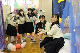 東京女学館中学高校の制服写真画像動画まとめ・レビュー口コミ評判・生徒の着こなし・夏服冬服詳細情報