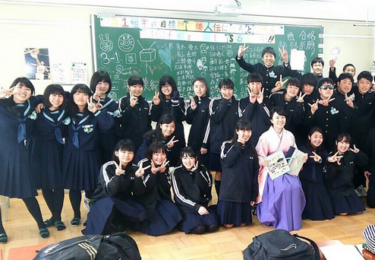 茨木市立彩都西中学校制服写真画像動画まとめ・レビュー口コミ評判・生徒の着こなし・夏服冬服詳細情報