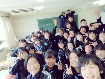 茨木市立彩都西中学校制服写真画像動画まとめ・レビュー口コミ評判・生徒の着こなし・夏服冬服詳細情報│全国中高制服グラム全国47都道府県の中学校