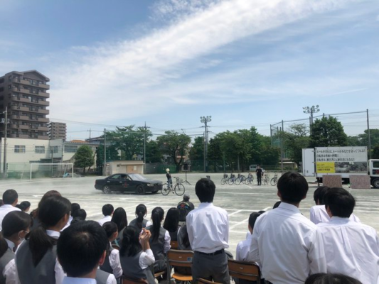 福生市立福生第三中学校の制服写真画像まとめ・レビュー口コミ評判・生徒の着こなし・夏服冬服詳細情報