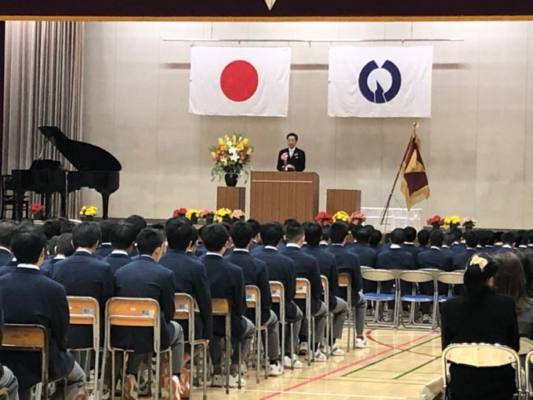 福生市立福生第三中学校の制服写真画像まとめ・レビュー口コミ評判・生徒の着こなし・夏服冬服詳細情報