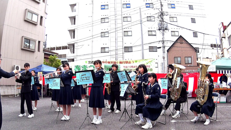 葛飾区立青戸中学校の制服写真画像まとめ レビュー口コミ評判 生徒の着こなし 夏服冬服詳細情報 全国中高制服グラム 全国47都道府県の中学校 高等学校制服検索口コミ