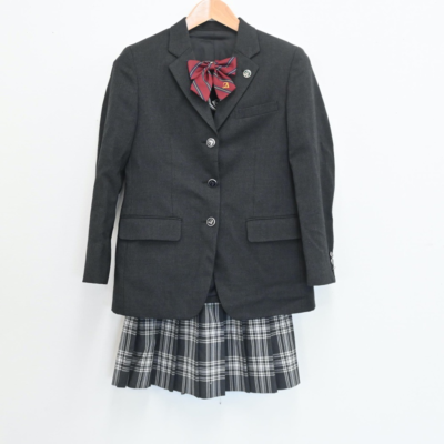 神奈川県立愛川高校の制服写真画像まとめ・レビュー口コミ評判・生徒の着こなし・夏服冬服詳細情報