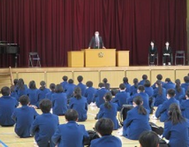 日の出町立平井中学校の制服写真画像まとめ・レビュー口コミ評判・生徒の着こなし・夏服冬服詳細情報