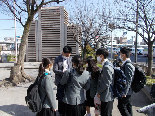 調布市立第四中学校の制服写真画像まとめ・レビュー口コミ評判・生徒の着こなし・夏服冬服詳細情報│全国中高制服グラム-全国47都道府県の中学校高等学校制服 検索口コミ-