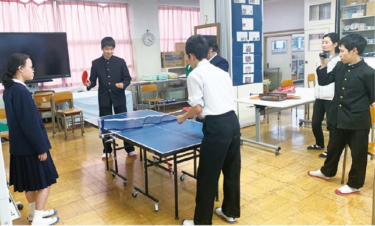 中野区立第二中学校の制服写真画像まとめ・レビュー口コミ評判・生徒の着こなし・夏服冬服詳細情報