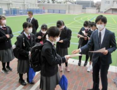 北区立飛鳥中学校の制服写真画像まとめ・レビュー口コミ評判・生徒の着こなし・夏服冬服詳細情報