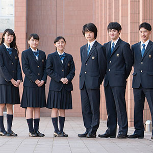 東亜学園高校の制服写真画像まとめ・レビュー口コミ評判・生徒の着こなし・夏服冬服詳細情報