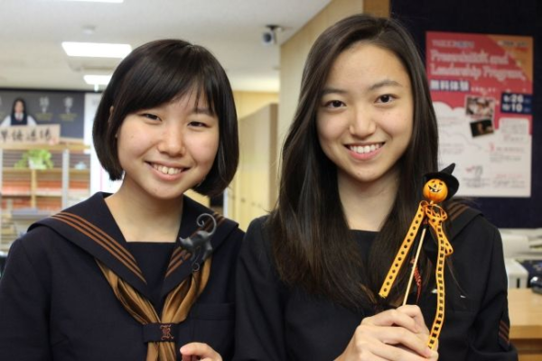 関東国際高校の制服写真画像まとめ・レビュー口コミ評判・生徒の着こなし・夏服冬服詳細情報