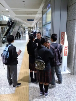 港区立白金の丘学園の制服写真画像まとめ・レビュー口コミ評判・生徒の着こなし・夏服冬服詳細情報