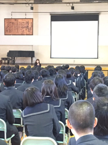 中野区立第七中学校の制服写真画像まとめ・レビュー口コミ評判・生徒の着こなし・夏服冬服詳細情報