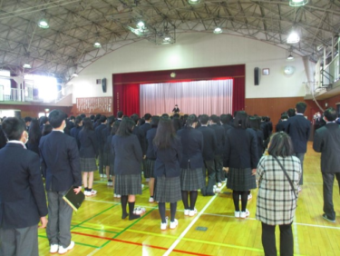 武蔵村山市立第五中学校の制服写真画像まとめ・レビュー口コミ評判・生徒の着こなし・夏服冬服詳細情報