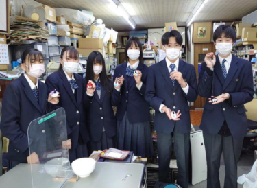 Hachioji Municipal Yotsuya Junior High School Uniform Résumé de la photo, Examen de la réputation du bouche à oreille, Habillage des étudiants, Vêtements d'été Vêtements d'hiver Informations détaillées