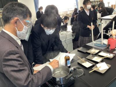 多摩市立諏訪中学校の制服写真画像まとめ・レビュー口コミ評判・生徒の着こなし・夏服冬服詳細情報