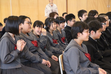 文京区立文林中学校の制服写真画像まとめ・レビュー口コミ評判・生徒の着こなし・夏服冬服詳細情報