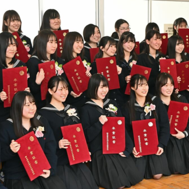 【統合閉校】栃木県立足利女子高校の制服写真画像まとめ・レビュー口コミ評判・生徒の着こなし・夏服冬服詳細情報