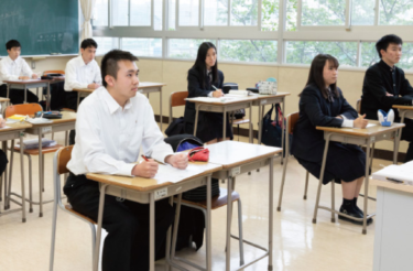 足利工業大学附属高校の制服写真画像まとめ・レビュー口コミ評判・生徒の着こなし・夏服冬服詳細情報