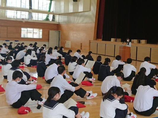 埼玉県立熊谷商業高校の制服写真画像まとめ・レビュー口コミ評判・生徒の着こなし・新制服旧制服比較【2020/令和2年新制服】