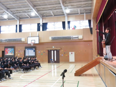 足立区立東島根中学校の制服写真画像まとめ・レビュー口コミ評判・生徒の着こなし・夏服冬服詳細情報