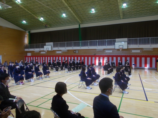 大島町立第二中学校の制服写真画像まとめ・レビュー口コミ評判・生徒の着こなし・夏服冬服詳細情報