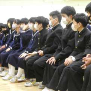 江戸川区立篠崎中学校の制服写真画像まとめ・レビュー口コミ評判・生徒の着こなし・夏服冬服詳細情報