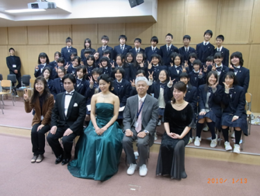 目黒区立目黒中央中学校の制服写真画像まとめ・レビュー口コミ評判・生徒の着こなし・夏服冬服詳細情報