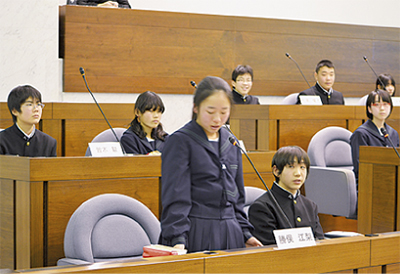 南足柄市立足柄台中学校の制服画像まとめ・口コミ評判・制服詳細レビュー
