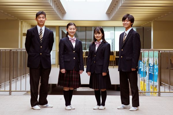 桐蔭学園中等教育学校の制服画像まとめ・口コミ評判・制服詳細レビュー
