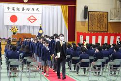 横浜市立南戸塚中学校の制服画像まとめ・口コミ評判・制服詳細レビュー