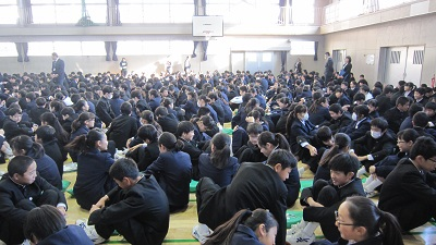 横須賀市立大津中学校の制服画像まとめ・口コミ評判・制服詳細レビュー