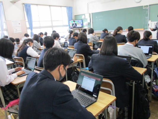 横須賀市立武山中学校の制服画像まとめ・口コミ評判・制服詳細レビュー