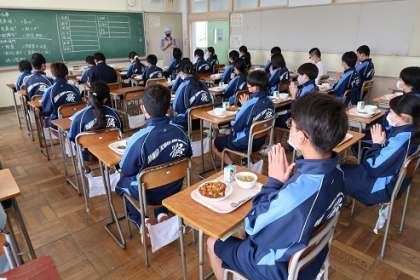 小田原市立橘中学校の制服画像まとめ・口コミ評判・制服詳細レビュー