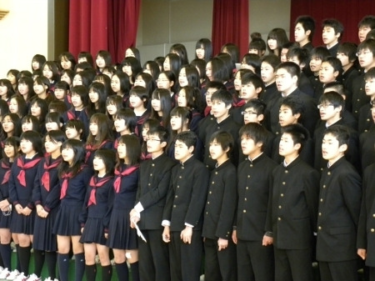 平塚市立金旭中学校の制服画像まとめ・口コミ評判・制服詳細レビュー（きんきょく）