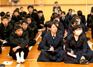 佐賀県立三養基高校の制服写真画像まとめ・レビュー口コミ評判・生徒の着こなし・夏服冬服詳細情報