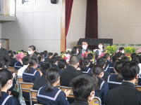 座間市立栗原中学校の制服画像まとめ・口コミ評判・制服詳細レビュー