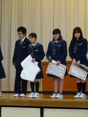 相模原市立鵜野森中学校の制服画像まとめ・口コミ評判・制服詳細レビュー