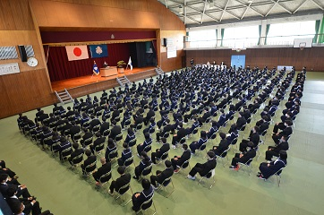 和歌山県立星林高校の制服写真画像まとめ・レビュー口コミ評判・生徒の着こなし・夏服冬服詳細情報