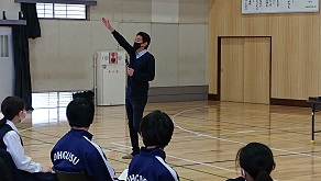 横須賀市立大楠中学校の制服画像まとめ・口コミ評判・制服詳細レビュー・新制服旧制服比較【2022/令和4年度新制服】