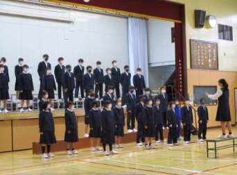 大和市立鶴間中学校の制服画像まとめ・口コミ評判・制服詳細レビュー