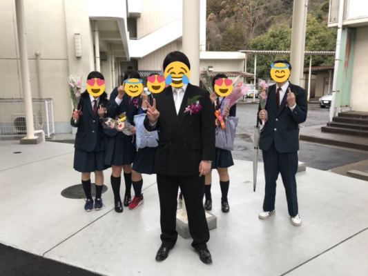 横浜市立義務教育学校西金沢学園の制服画像まとめ・口コミ評判・制服詳細レビュー・新制服旧制服比較【2018/平成31年度令和1年度新制服】