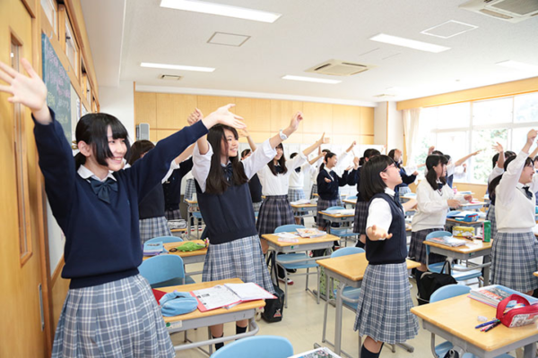 相模女子大学中学部高等部の制服画像動画まとめ・口コミ評判・制服詳細レビュー
